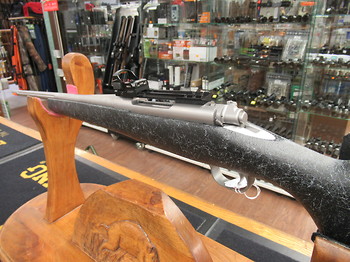Winchester Model 70 inox 30-06 + Hawke MRD-3