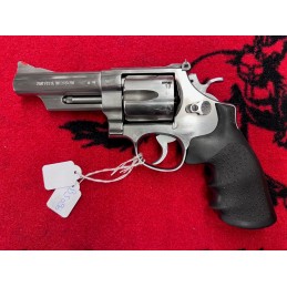 Smith & Wesson 629-1 44 mag...