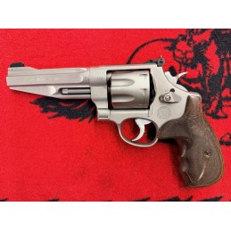 Smith & Wesson PC M627-5...