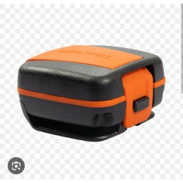 COLLIER TRACKER BARK